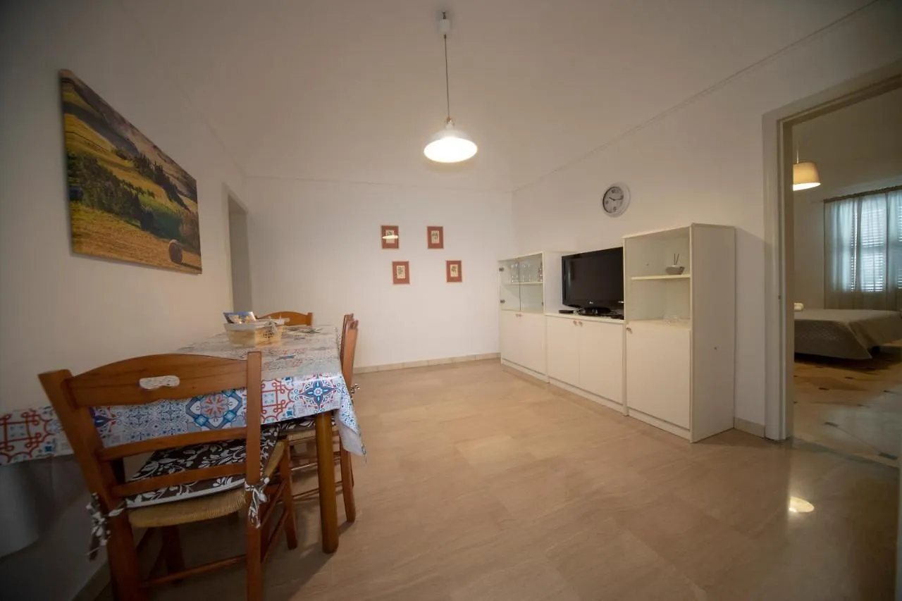 Casa Vacanza Da Dina Modica Italy
