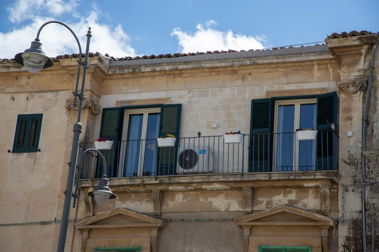 Apartment Casa Vacanza Da Dina Modica Italy