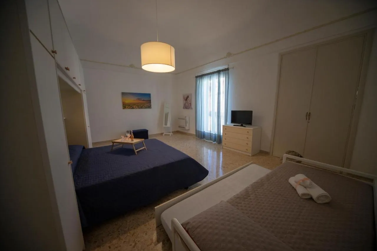 Apartment Casa Vacanza Da Dina Modica Italy
